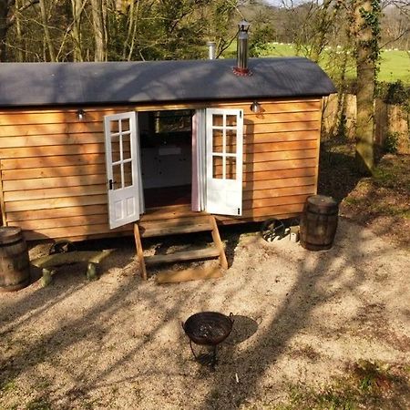 Bluebell Shepherds Hut Rolvenden Luaran gambar